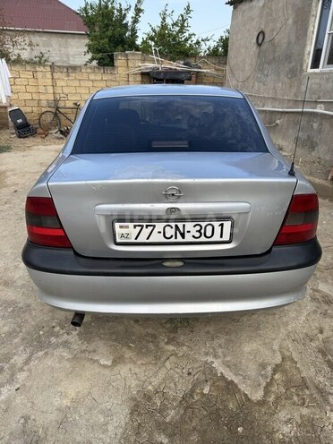 Opel Vectra 1997, 333,000 km - 1.8 l - Bakı