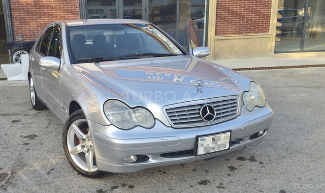 Mercedes C 200 2001, 380,000 km - 2.0 л - Bakı