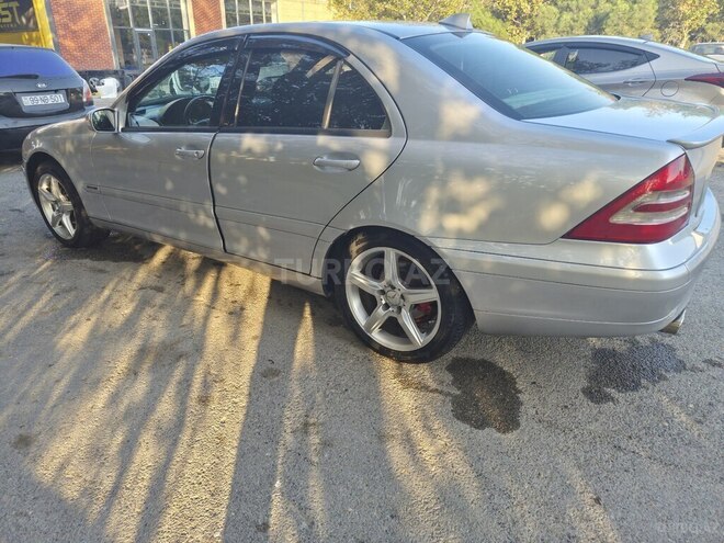 Mercedes C 200 2001, 380,000 km - 2.0 л - Bakı