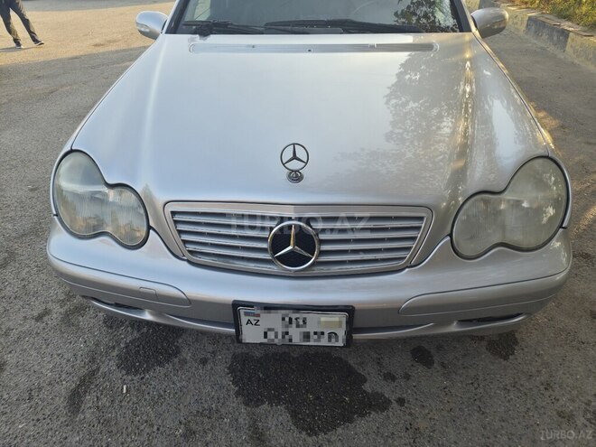 Mercedes C 200 2001, 380,000 km - 2.0 л - Bakı