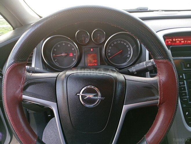 Opel Astra 2012, 257,000 km - 1.4 l - Bakı