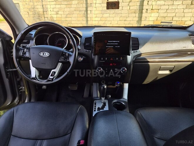 Kia Sorento 2009, 330,000 km - 2.2 л - Bakı