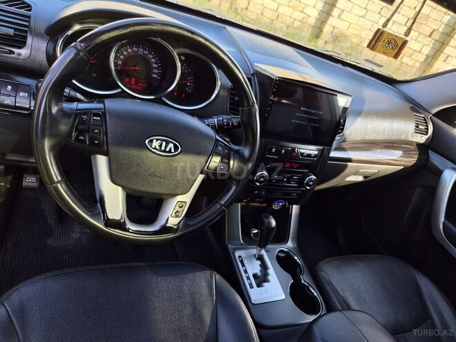 Kia Sorento 2009, 330,000 km - 2.2 л - Bakı