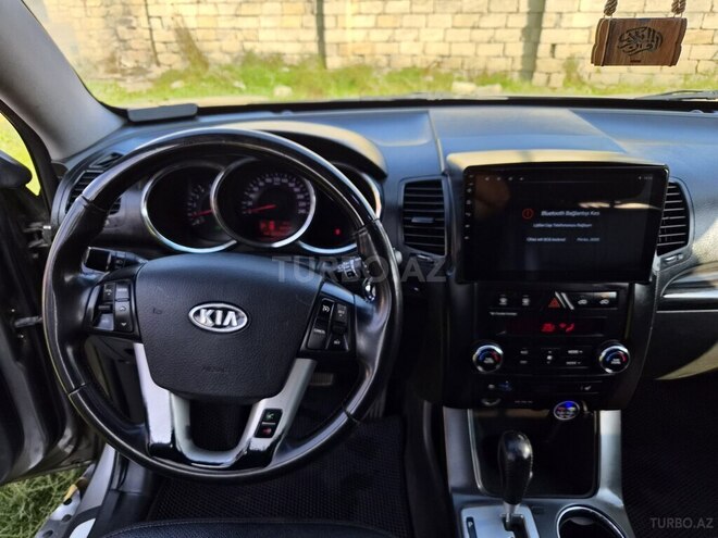 Kia Sorento 2009, 330,000 km - 2.2 л - Bakı