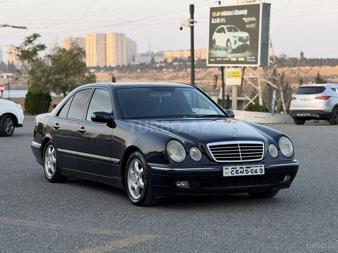 Mercedes E 220 2000, 443,000 km - 2.2 л - Bakı