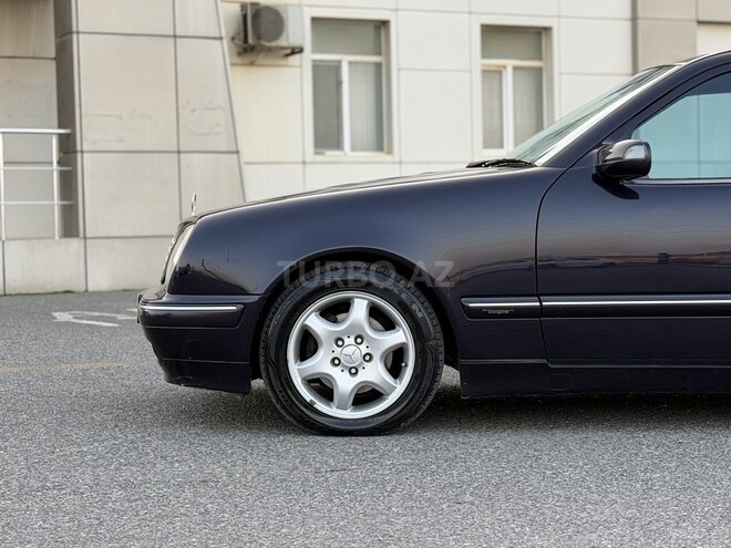 Mercedes E 220 2000, 443,000 km - 2.2 л - Bakı