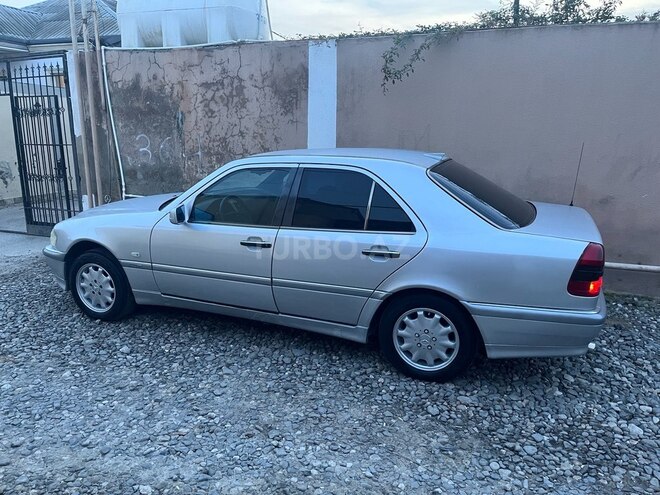 Mercedes C 180 1995, 292,000 km - 1.8 l - Bakı