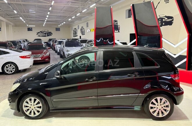 Mercedes B 170 2009, 210,000 km - 1.7 л - Sumqayıt