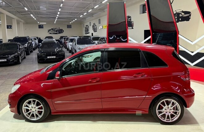 Mercedes B 170 2008, 211,000 km - 1.7 л - Sumqayıt