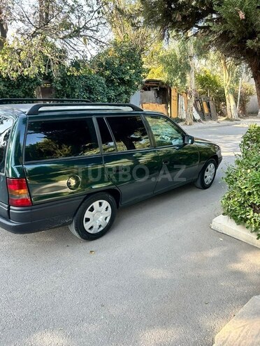 Opel Astra 1994, 518,180 km - 1.6 l - Sumqayıt