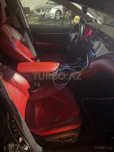 Toyota Camry 2018, 250,000 km - 2.5 л - Bakı
