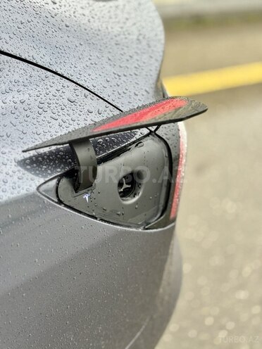Tesla Model 3 2023, 26,000 km - 0.0 l - Bakı