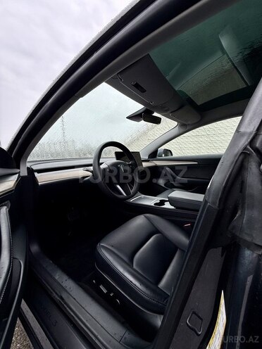 Tesla Model 3 2023, 26,000 km - 0.0 l - Bakı