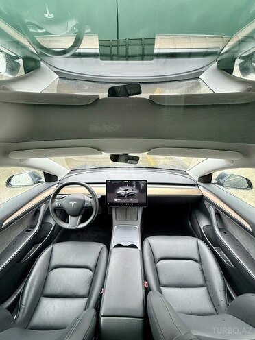 Tesla Model 3 2023, 26,000 km - 0.0 l - Bakı