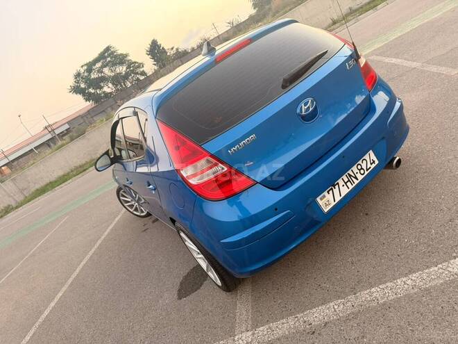 Hyundai i30 2008, 367,000 km - 1.4 л - Bakı