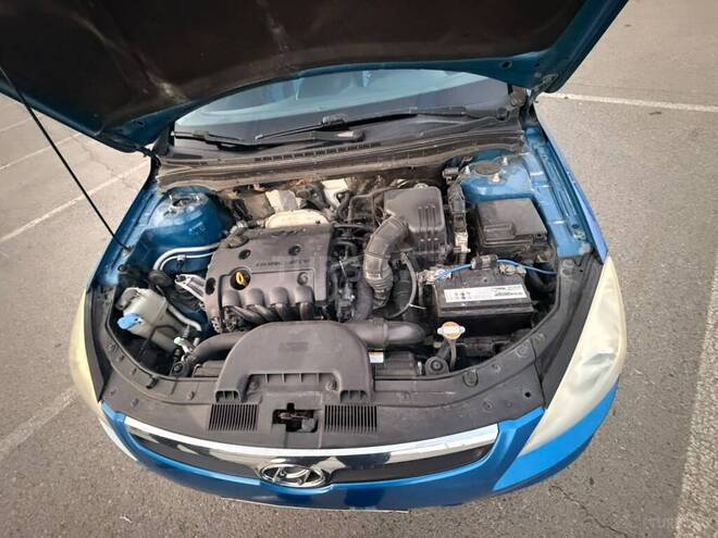 Hyundai i30 2008, 367,000 km - 1.4 л - Bakı