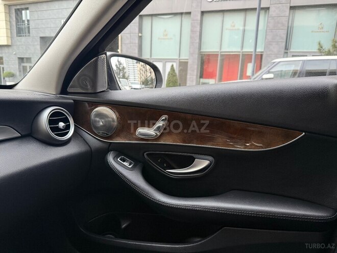 Mercedes C 300 2016, 143,300 km - 2.0 л - Bakı