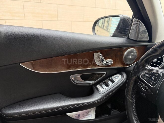 Mercedes C 300 2016, 143,300 km - 2.0 л - Bakı
