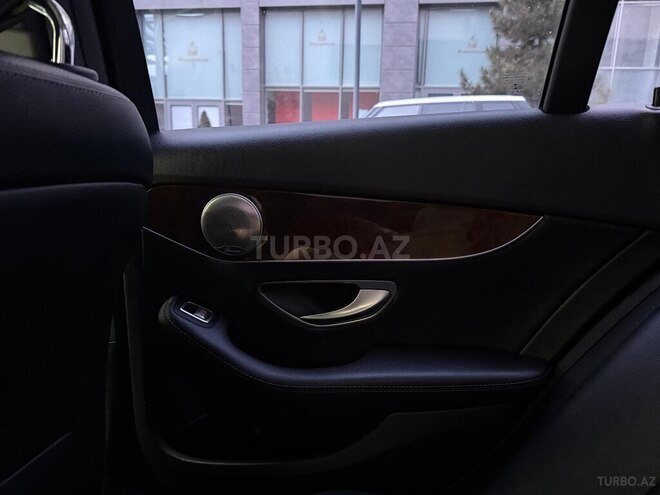 Mercedes C 300 2016, 143,300 km - 2.0 л - Bakı