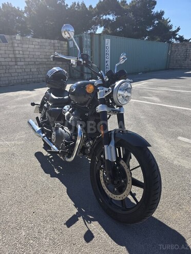 Royal Enfield Super Meteor 650 2025, 1,500 km - 0.7 l - Bakı