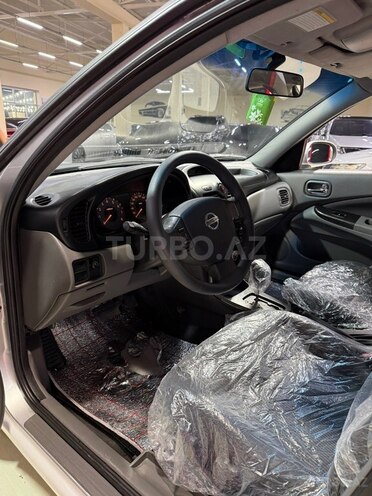 Nissan Sunny 2011, 140,000 km - 1.6 l - Sumqayıt