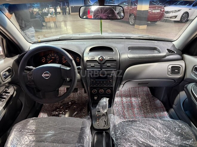 Nissan Sunny 2011, 140,000 km - 1.6 l - Sumqayıt
