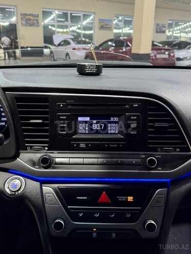 Hyundai Avante 2016, 222,000 km - 1.6 l - Sumqayıt