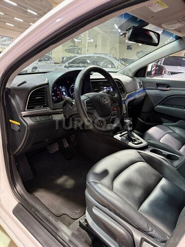 Hyundai Avante 2016, 222,000 km - 1.6 l - Sumqayıt