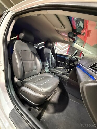 Hyundai Avante 2016, 222,000 km - 1.6 l - Sumqayıt