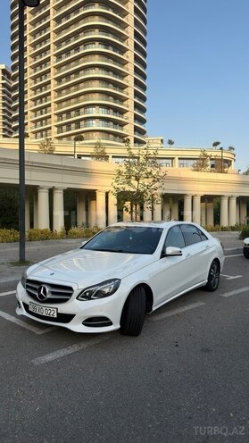 Mercedes E 250 2015, 209,000 km - 2.1 l - Bakı