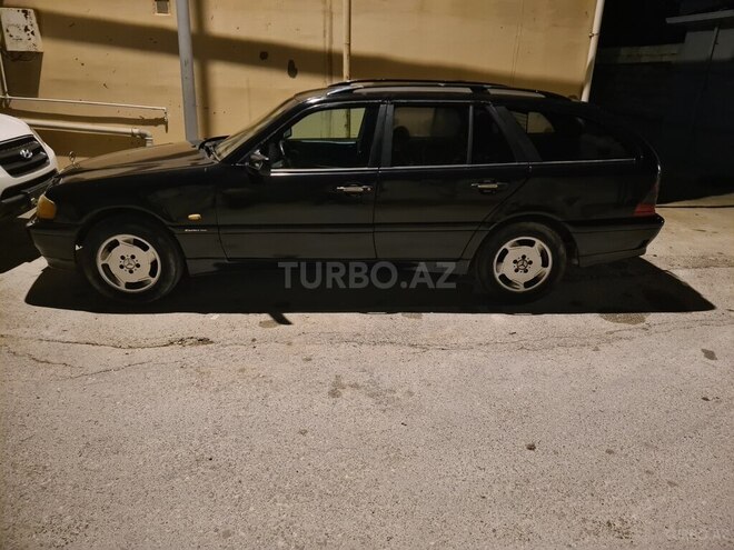 Mercedes C 220 1999, 650,000 km - 2.2 l - Bakı