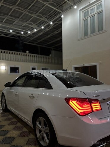 Chevrolet Cruze 2015, 289,000 km - 1.4 l - Gəncə