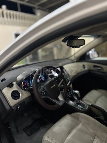 Chevrolet Cruze 2015, 289,000 km - 1.4 l - Gəncə