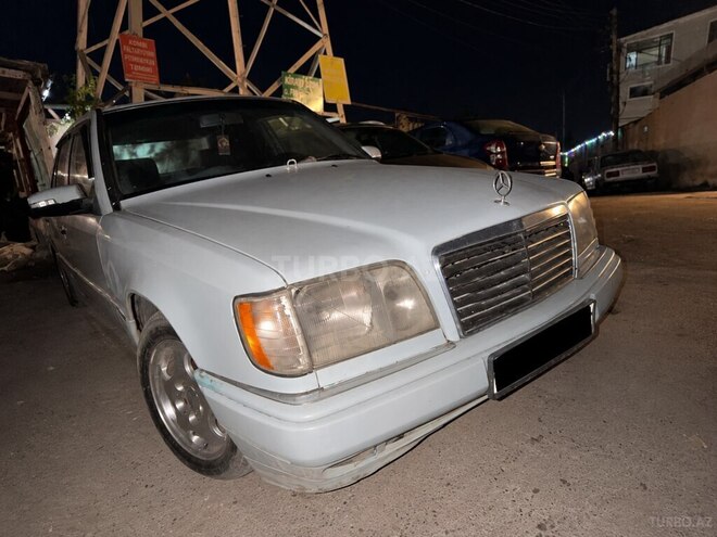 Mercedes  1991, 768,389 km - 2.3 л - Bakı