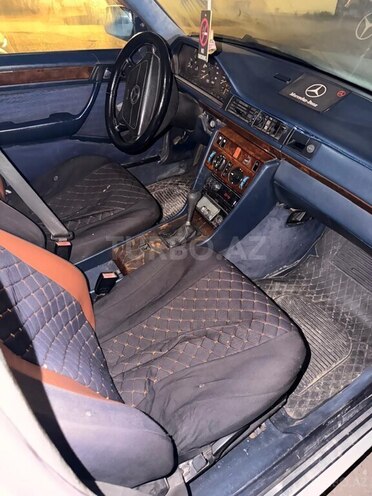 Mercedes  1991, 768,389 km - 2.3 л - Bakı