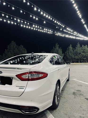 Ford Fusion (North America) 2013, 222,292 km - 2.0 л - Bakı