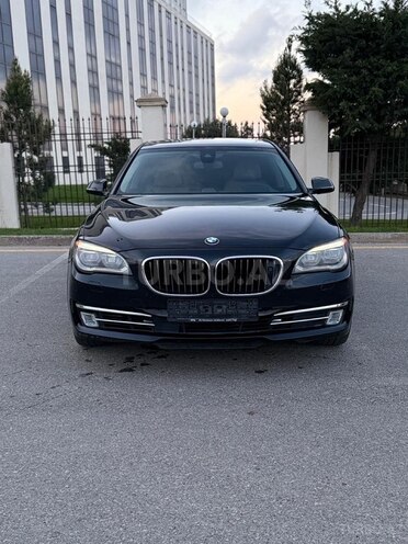 BMW 740 2014, 285,000 km - 3.0 l - Bakı