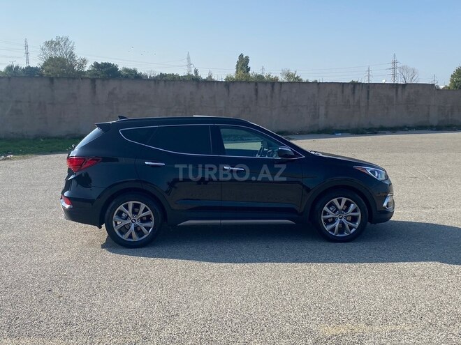 Hyundai Santa Fe 2018, 99,000 km - 2.0 l - Bakı