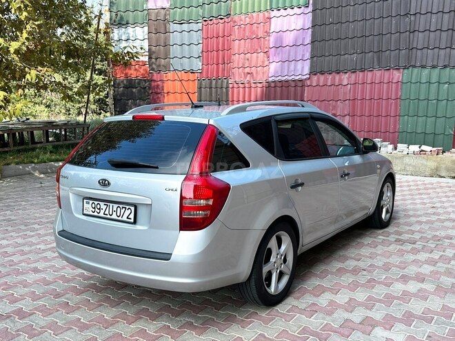 Kia  2009, 298,000 km - 2.0 l - Bakı