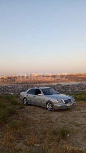 Mercedes E 200 1996, 350,000 km - 2.2 л - Bakı