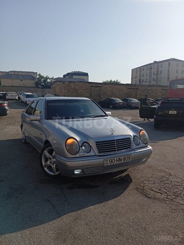 Mercedes E 200 1996, 350,000 km - 2.2 л - Bakı