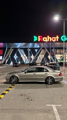 Mercedes E 320 2004, 296,000 km - 3.2 л - Bakı