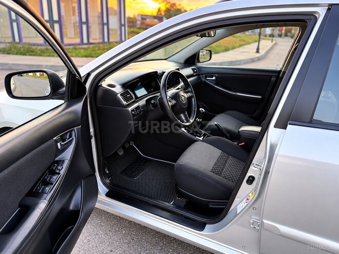 Toyota Corolla 2006, 266,331 km - 1.4 l - Qazax