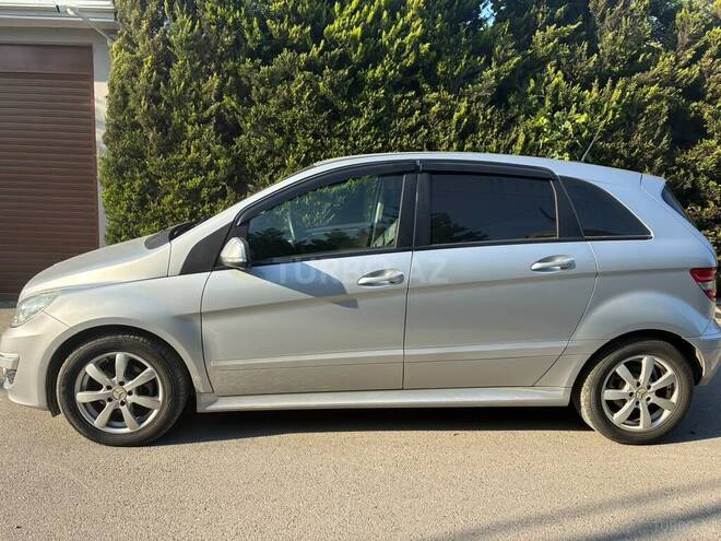 Mercedes B 170 2008, 170,000 km - 1.7 l - Bakı