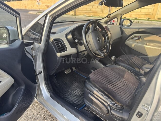 Kia Rio 2012, 231,000 km - 1.4 л - Bakı