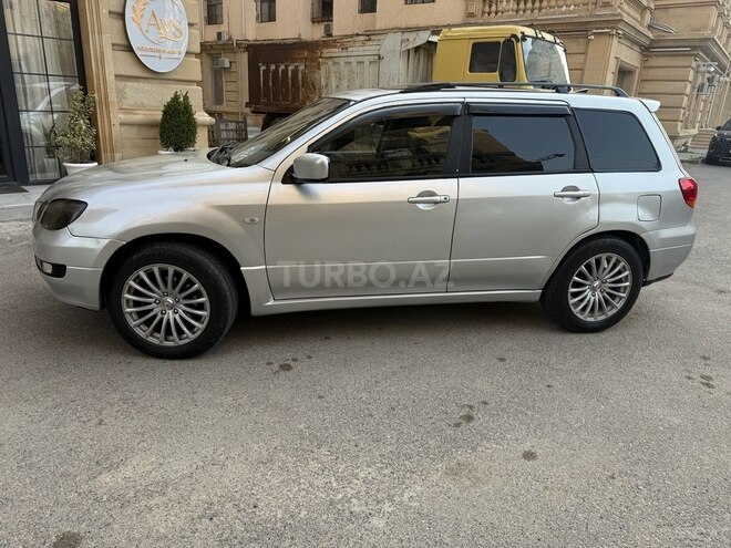 Mitsubishi Airtrek 2002, 334,000 km - 2.0 l - Qazax