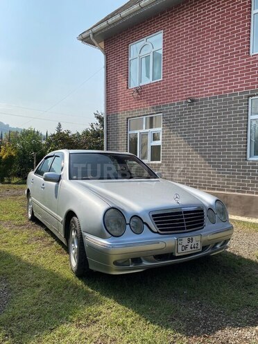 Mercedes E 220 2000, 396,545 km - 2.2 л - Lənkəran