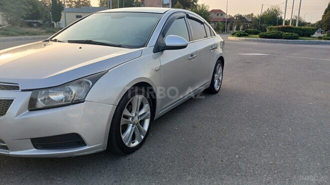 Chevrolet Cruze 2011, 325,431 km - 1.4 l - Mingəçevir