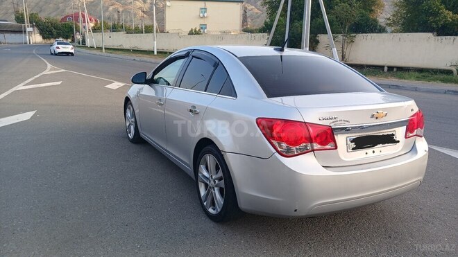 Chevrolet Cruze 2011, 325,431 km - 1.4 l - Mingəçevir