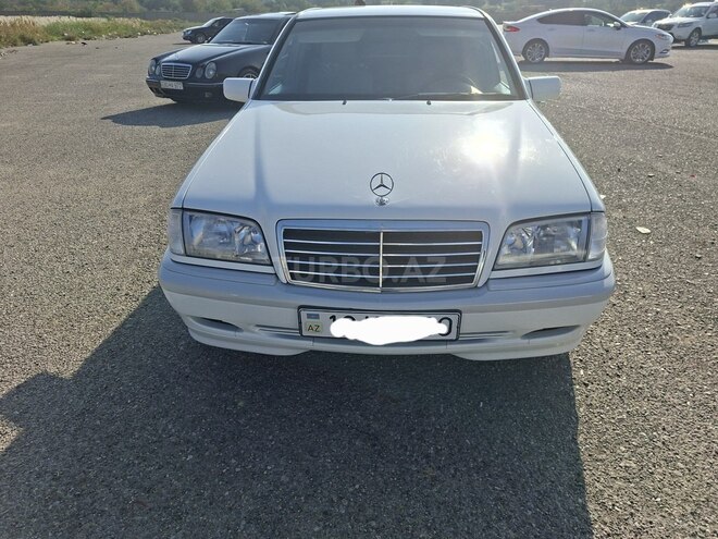 Mercedes C 180 1999, 276,800 km - 1.8 л - Ağcabədi